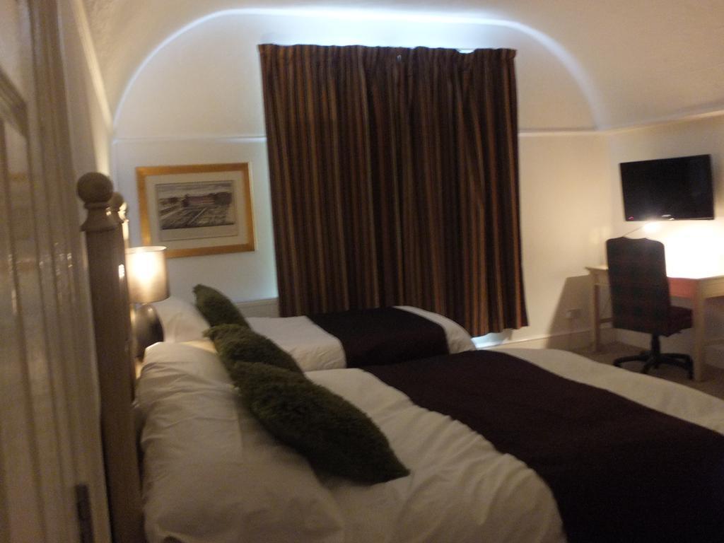Jessamine House Hotel Грейвсенд Экстерьер фото